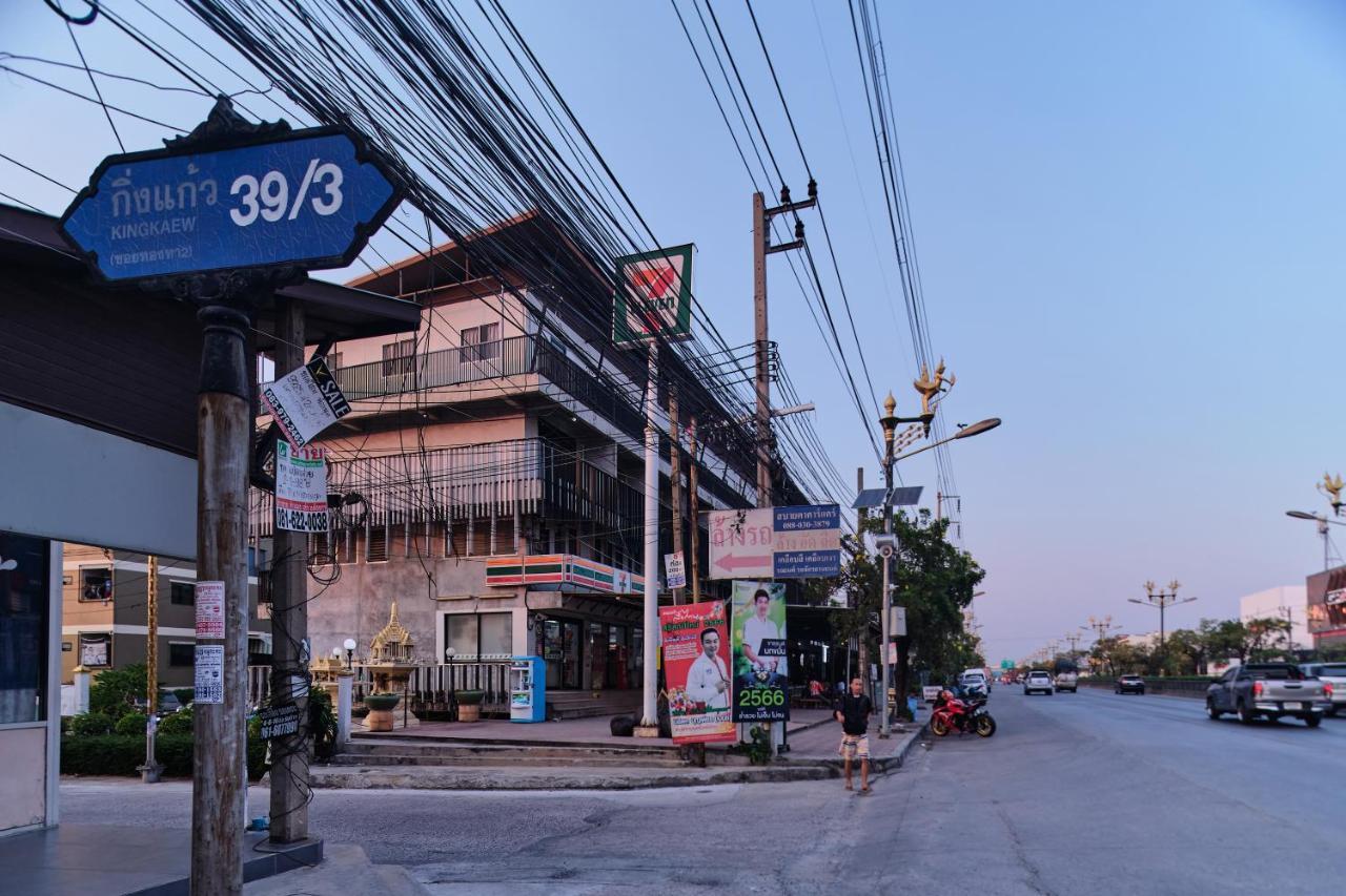 Bkk39 Airport Hotel Bangkok Dış mekan fotoğraf